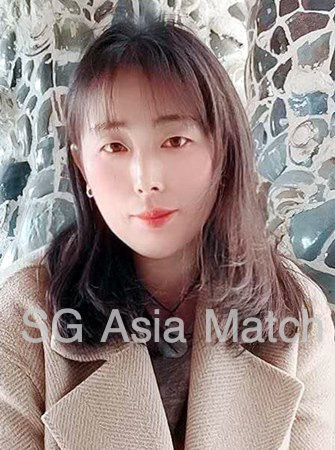 Chinese Female Profile Photo 1