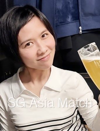 Chinese Female Profile Photo 1